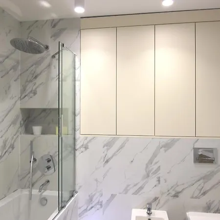 Przytulne Lesnych Skrzatow ポズナン